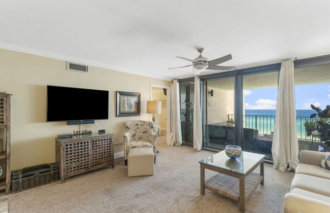 Stunning 2/2 Designer Condo w Coastal Appeal Right on the Gulf! - Foto 16