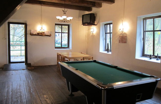 Mansion in Starkov Near Acitvities - Foto 16