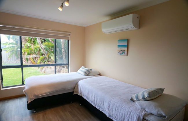 Encounter Bay Family Retreat Pets Welcome - Photo 17