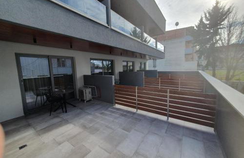 EUPHORIA ''Staying in Pleasure'' - Foto 34