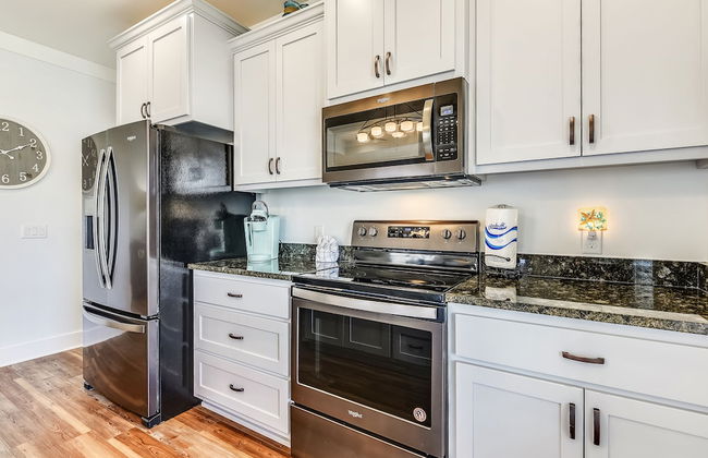 Sandy Feet Retreat by Book That Condo - Photo 9