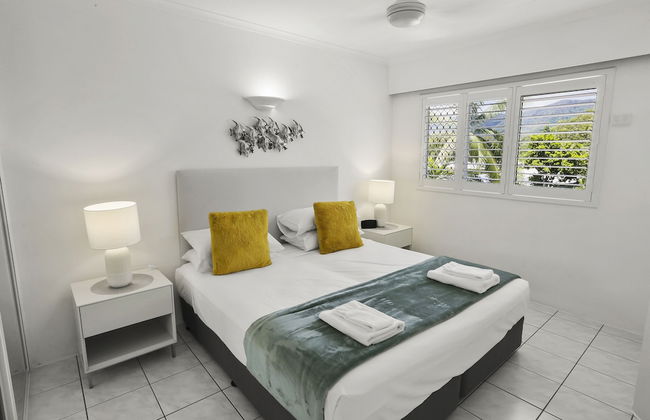 Agincourt Beachfront Apartments - Photo 9