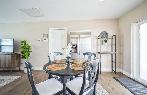 Apollo Beach Retreat - 3BR - Pool - Backyard -BBQ - Foto 29