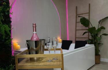 Suite Bali Love - Love Room - Jacuzzi - Foto 14