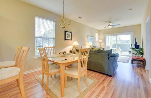 Pond Views and Community Perks Sunset Beach Condo! - Foto 6