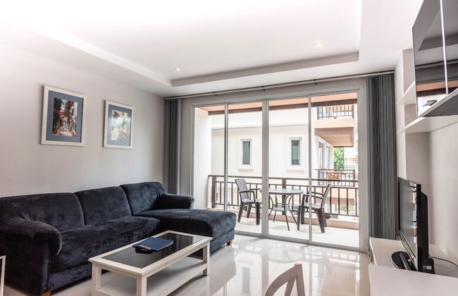 Jomtien Beach Penthouses - Photo 50