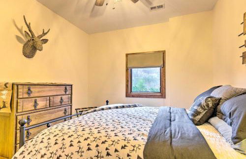 Mountain Cabin with Fire Pit, Walk to Golf and Fishing - Foto 18