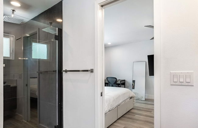 Upstay - Eastside Home w LRG Patio - Rooftop Deck - Foto 16