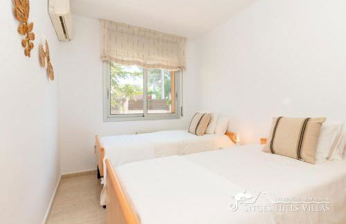 Amazing views Villa Alizee with private pool sea views and Air Conditioning - Foto 20