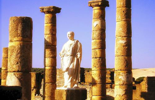 Apartamentos Turisticos Trajano - Foto 80