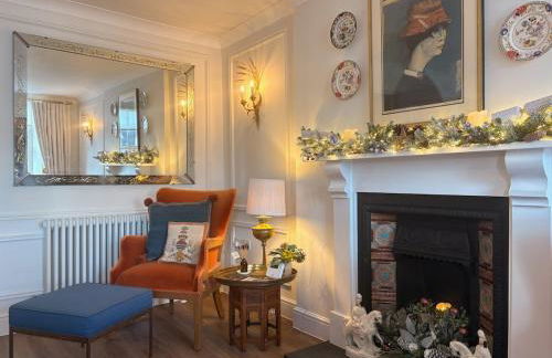 Boutique High Street Apartment In Crickhowell - Photo 4