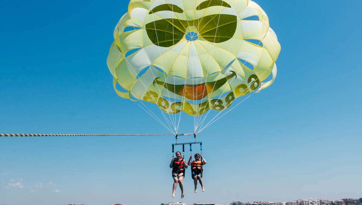 Private Parasailing in Salou - Foto 1