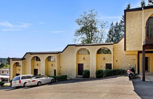 Downtown Redmond Townhouse by Stay Rested - Foto 6