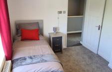 Well presented 3 Bed House- 9 Guests - Great for Leisure stays or Contractors -NG8 postcode - Foto 12