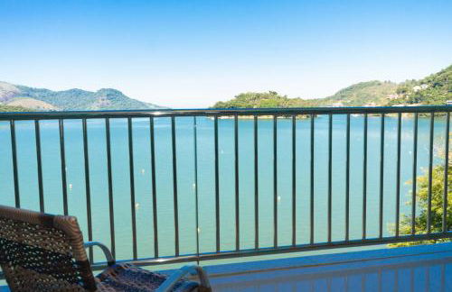 Venha curtir essa maravilha! Frente para o mar! - Foto 3