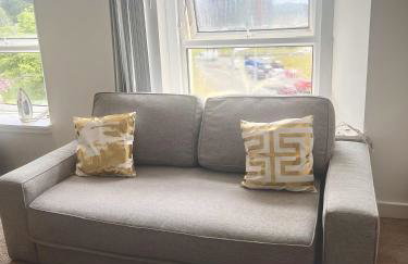 Private Parking, Urban Comfort & City Haven - Foto 4