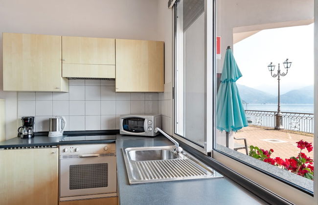 Apartment in Oggebbio With Sea View Terrace - Foto 20