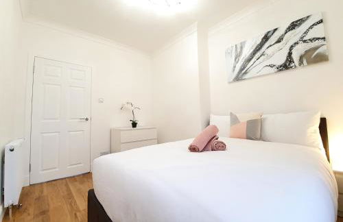 Glasgow Comfortable and Modern 3 Bedroom Mid Terraced Villa - Foto 5