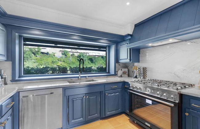 Beverly Tree House - Photo 7