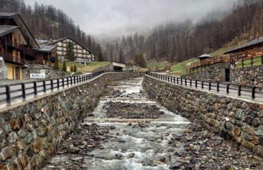 PUNTA VITTORIA SUB 14 - RESIDENCE ANDERBATT GRESSONEY - 3 locali - CIR N 0010 - Foto 32