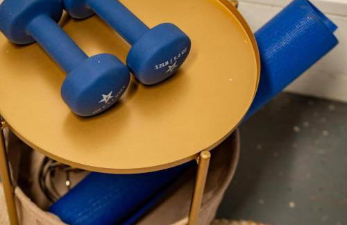 Spacious 4 Bedroom Sleeps 10 with Sauna and Hot Tub - Foto 14