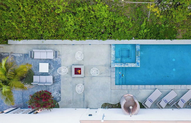 Villa Valencia by Avantstay Entertainers Dream w/ Outdoor Kitchen, Spa & Views - Foto 33