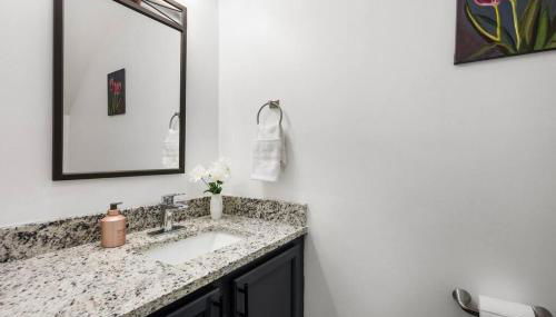 DT/2 Spacious 3BR Suites/FreeParking/SelfCheckin - Foto 3