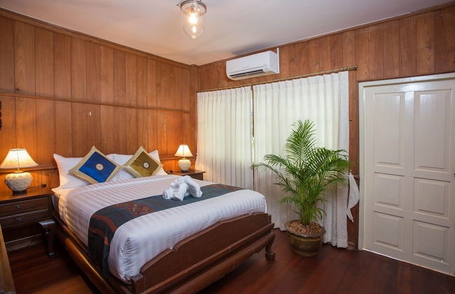 Baan Khun Nang Colonial Residence - Photo 2