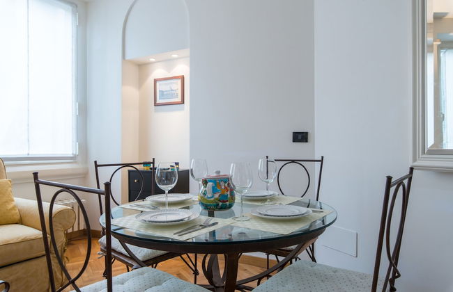 At Home Heart of Milan - Duomo Apartment - Foto 10