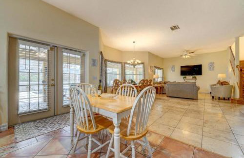 Vista Park Family Retreat with Pool - Foto 29