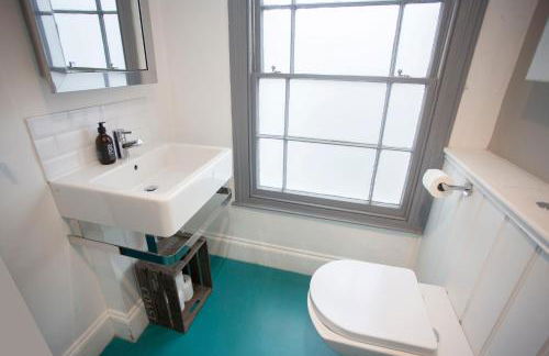 Stag & Hen Retreat - Walk to Nightlife - Sleeps 16 - Foto 46