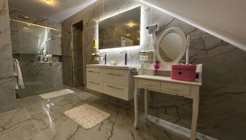 Luksusowa Ekskluzywna willa z sauną,siłownią dużym ekskluzywnym salonem na wyłączność eksluzywny duży dom 2 poziomy-dom nowoczesny styl elegancki 3 łazienki , sypialnia,salon, 2 duże garaże POMYSŁ NA JESIENNO ZIMOWY WYJAZD wolne terminy !! - Foto 2