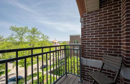 HUGE New Apartment, Free Parking, Near Mayo! - Foto 16