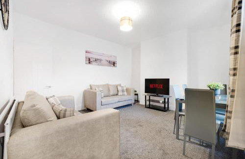 NEW! 4BR in Stanley - Photo 2