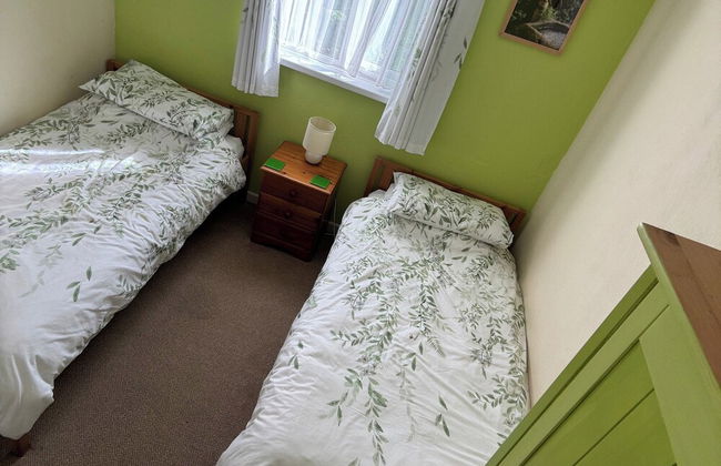 Large Sound Healing Retreat Cottage in West Wales - Foto 7