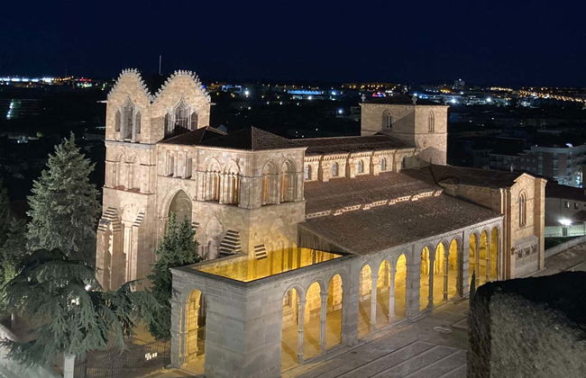 Tour de leyendas por la Ávila iluminada - Foto 4