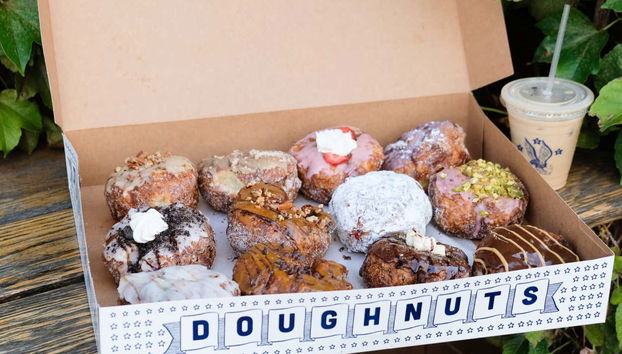 Deliziose ciambelle di vari sapori