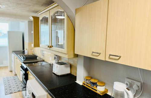Professional 4BR House - Lace Market, Uni, QMC, City Centre & M1 - Sleeps 8 - Foto 12