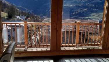 Half-chalet, south-facing, overlooking Mont Pourri - Foto 1