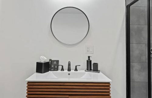 Cuttyhunk Waterfront - Private Beach & Patio - Foto 2