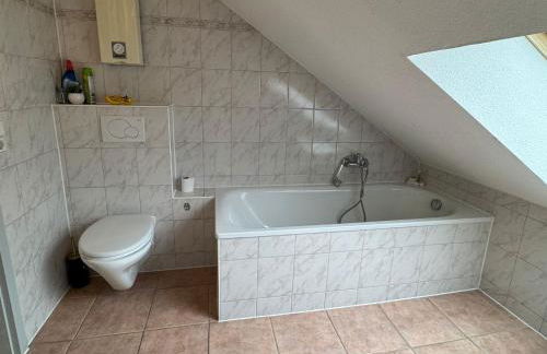 Helles Appartment, WLAN, Netflix, Nähe CHIO - Foto 12