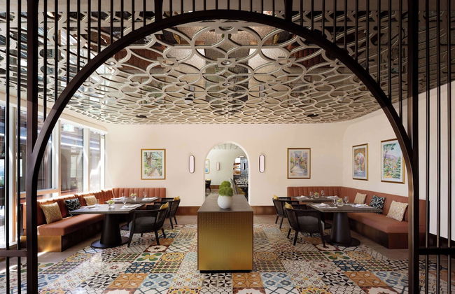 Avani+ Palm View Dubai Hotel & Suites - Photo 77