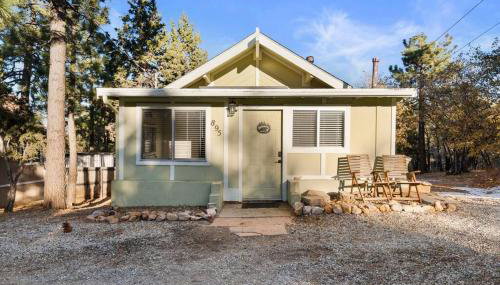 The Beary Cozy Cabin, Huge Snow Play Area! - Foto 1