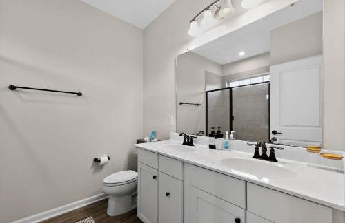 Capernaum Sanctuary - Minutes from Fenton, WakeMed, UNC Rex, RDU, RTP & Downtown - Foto 7