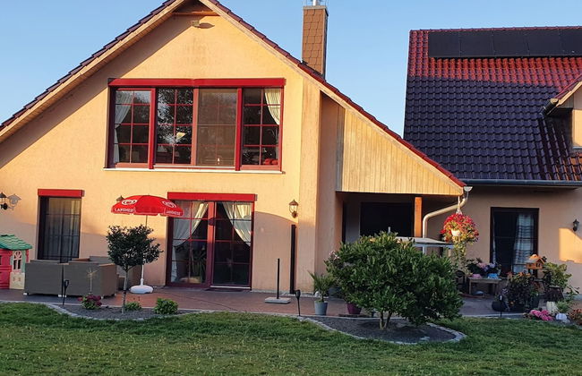 Reizendes Ferienhaus mit Swimmingpool Naehe Ostsee - Foto 27