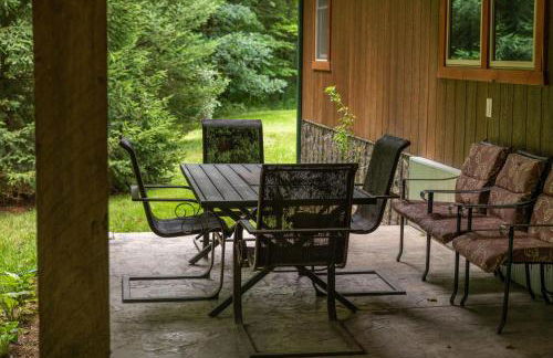 Whispering Pines Retreat - Foto 23