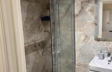 Ground Floor Ensuite Double Room - Foto 6