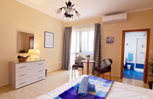 Peaceful Haven With Stunning Views Close to sea - Foto 5