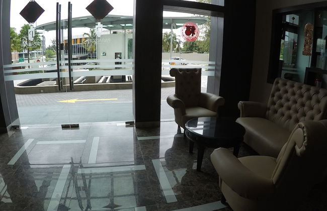 3R2B Seaview Condo - Foto 2