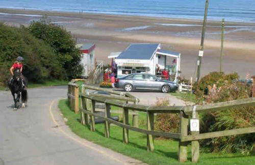 Large Cottage, Beach, Pubs Shops, Netflix, BBQ, Dog Friendly - Foto 40